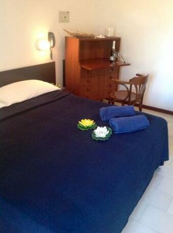 Hotel Ninfea Cattolica - Photo3