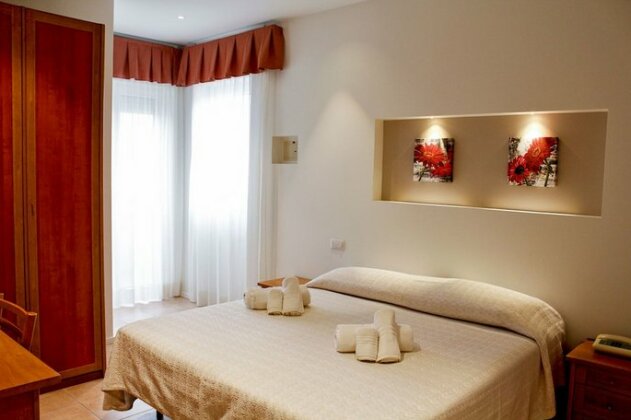 Hotel Pacific Cattolica - Photo4