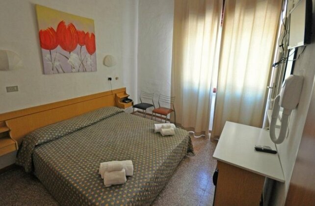 Hotel Aurora Cecina - Photo5