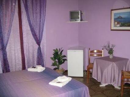 Ale Robi Bed and Breakfast - Photo2