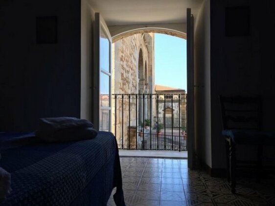 Cefalu Cathedral Suite - Photo4