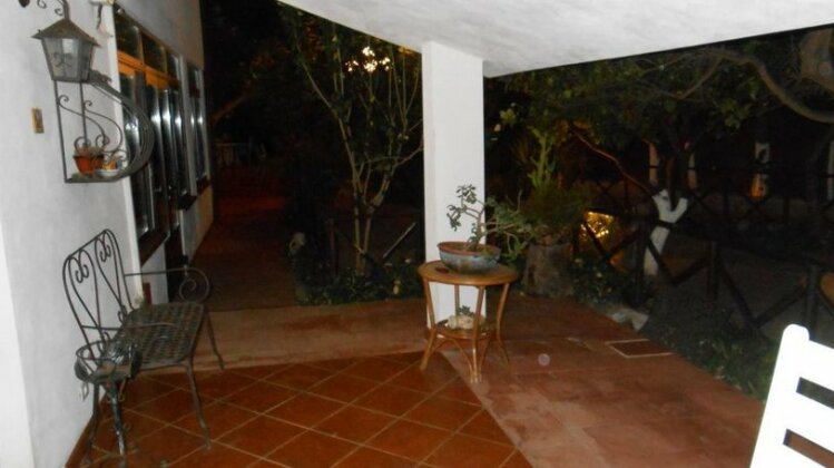 Connie's Heritage - Photo2