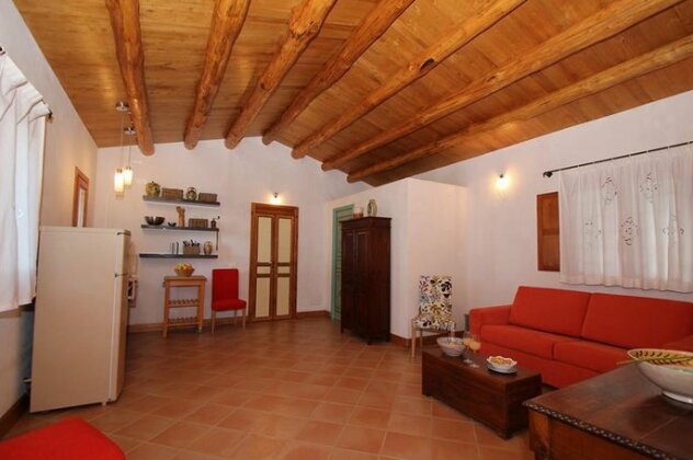 One bedroom two bathrooms kitchen veranda - Photo4