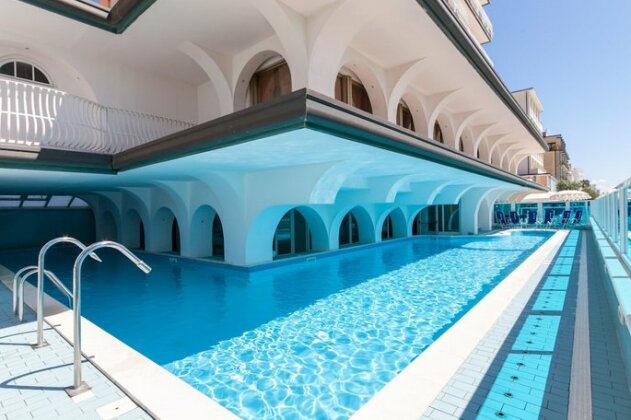 Hotel Dea - Photo2