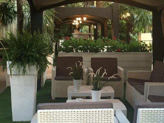 Hotel Donatella Pinarella - Photo4