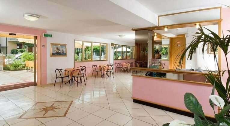 Hotel Levante Cervia - Photo3