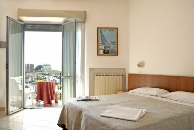 Hotel Lungomare Cervia - Photo2