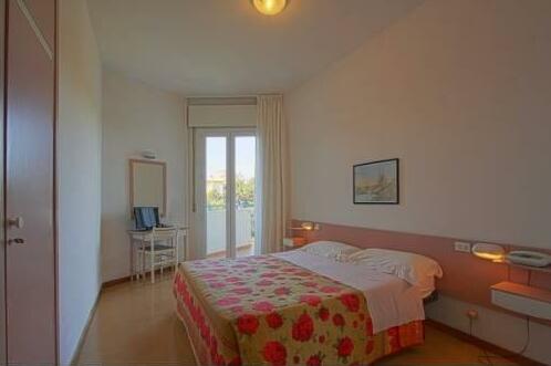 Hotel Monaco Cervia - Photo3