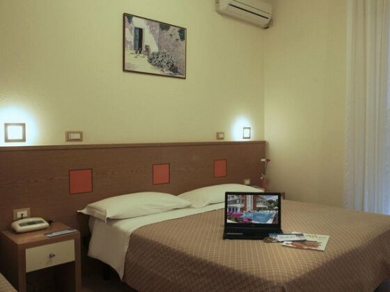 Hotel Ridolfi - Photo2