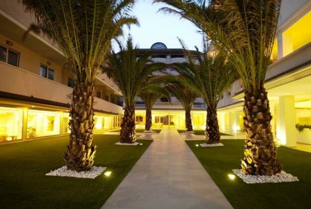 Villa Del Mare Spa Resort - Photo3