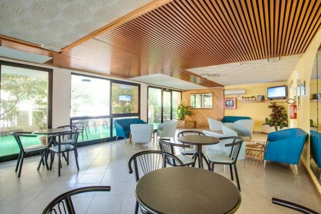 Club Hotel Residence - Photo2
