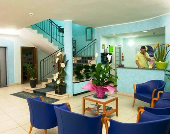 Hotel Camay - Photo5