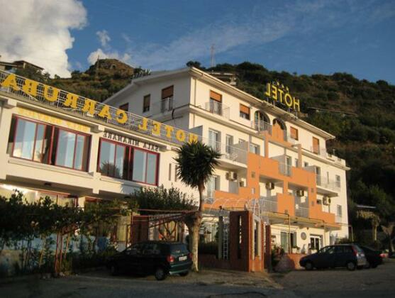 Hotel La Carruba