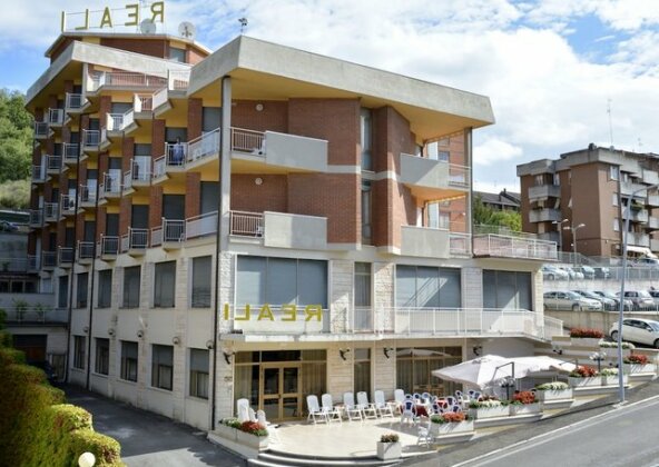 Hotel Reali - Photo2