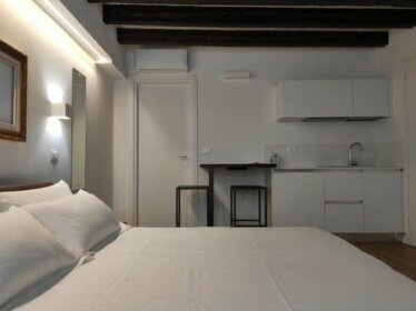 Borgo di Ponte Holiday Apartments & Rooms
