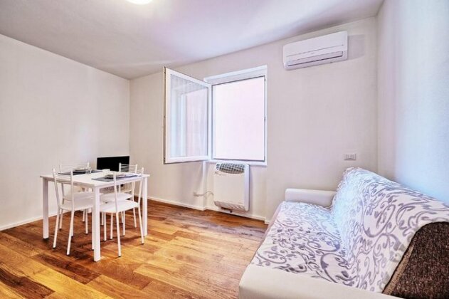 Marina Apartments Colico - Photo2