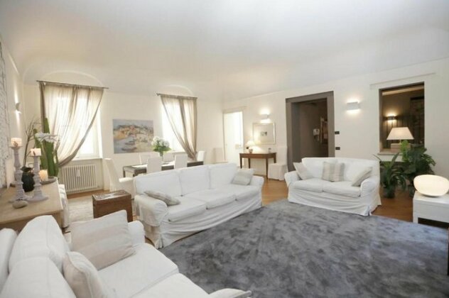 Luxury and modern apartment - mq 270 - in the heart of Como - Photo2