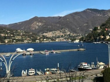 Piazza Cavour Lake View - byMyHomeinComo