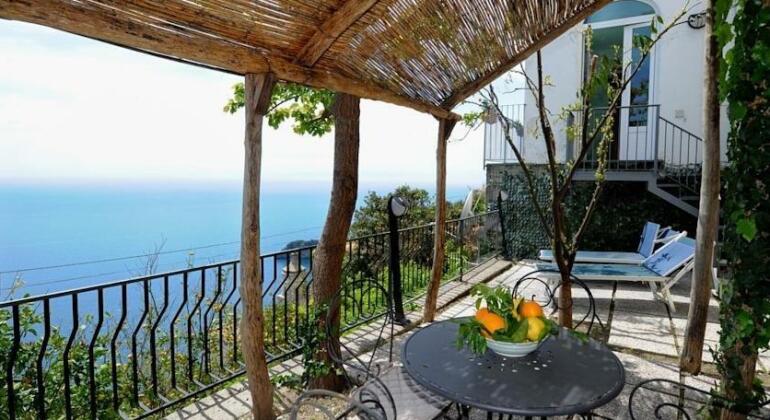 Amalfi Residence - Photo2