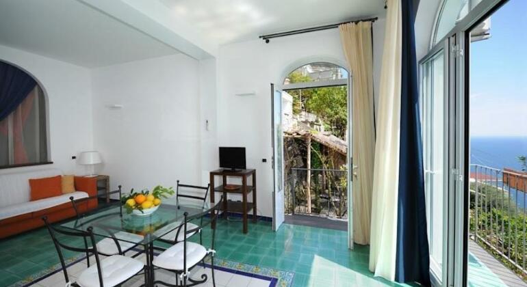 Amalfi Residence - Photo5