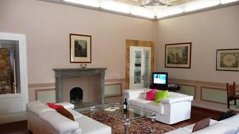 Cortona Vacanze Apartments - Photo3