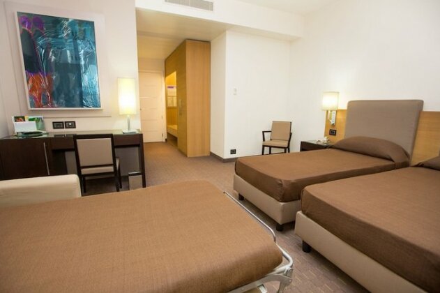 Link Hotel Cosenza - Photo5