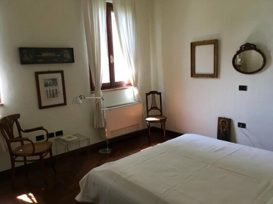 Lovely Room in Crema Zona Universita e Cosmesi - Photo2
