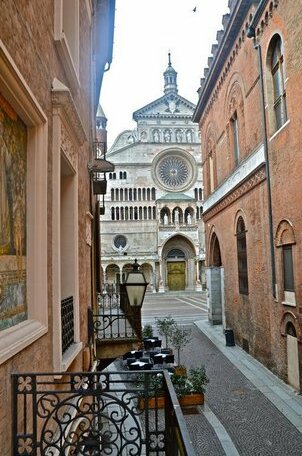 Hotel Duomo Cremona - Photo4