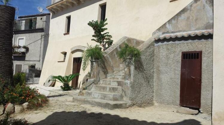 Palazzo Madeo - Residenza d'Epoca - Photo2