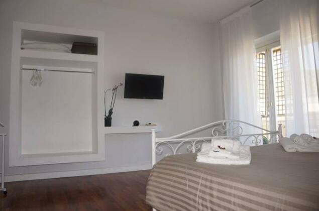 Lullymia - Photo5