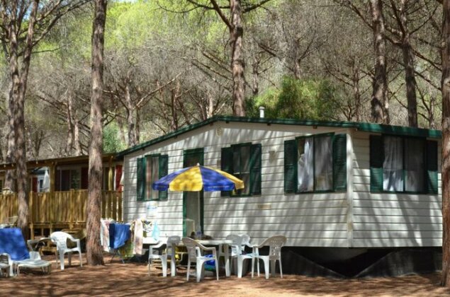 Happy Camp mobile homes in Camping Village Bella Sardinia - Photo3