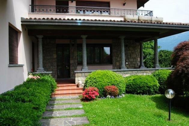 Villa Dervio