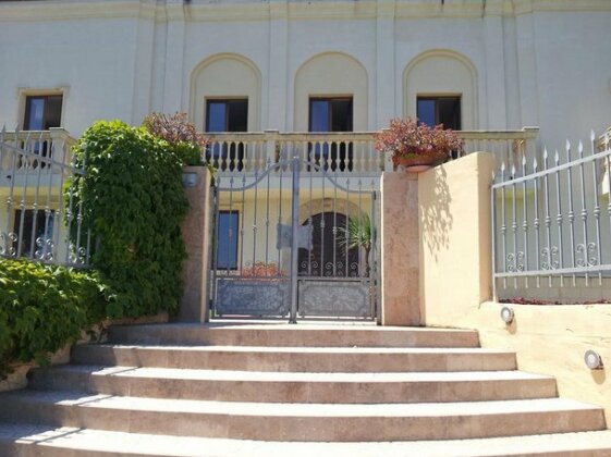 Hotel Villa Cerelis - Photo2