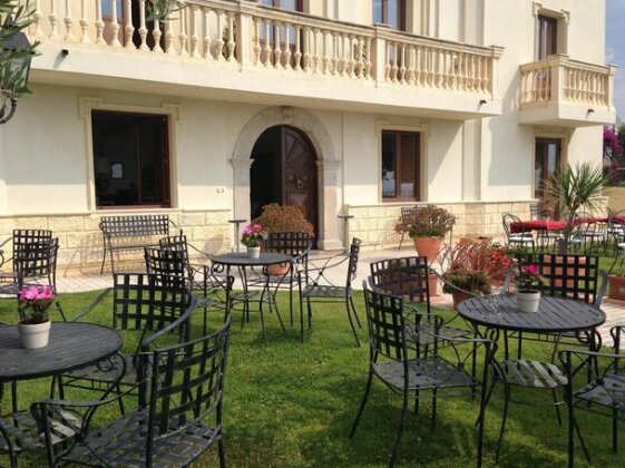 Hotel Villa Cerelis - Photo4