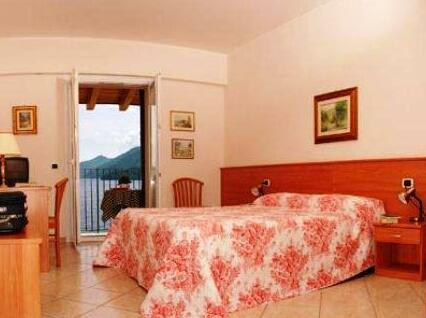 Hotel Domaso - Photo3