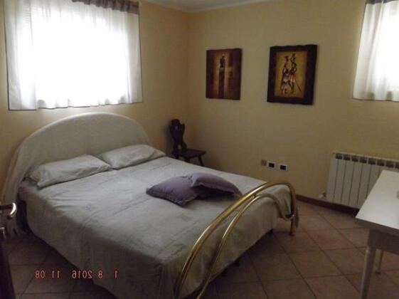 Cave 82 - Photo3