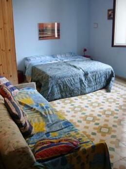 Kaire Bed and Breakfast - Photo4