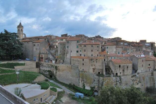 La Tana Farnese