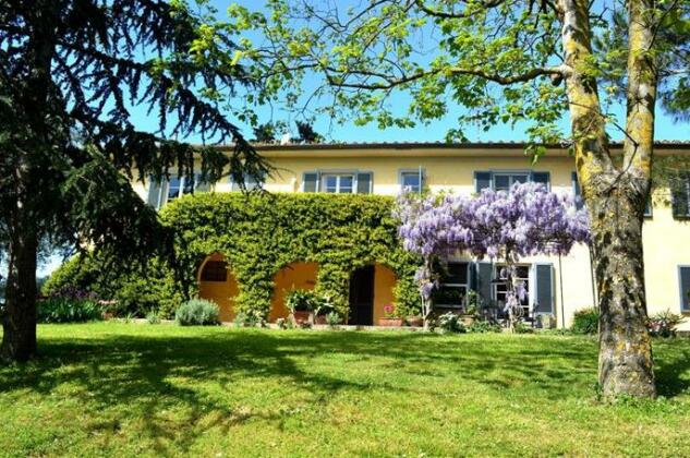 Luxury Suite in Old Tuscany Villa