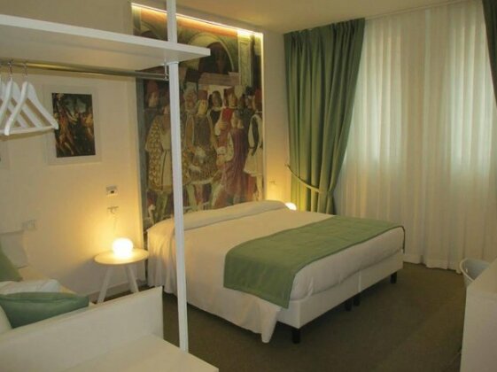 Ferrara Rooms - Photo3