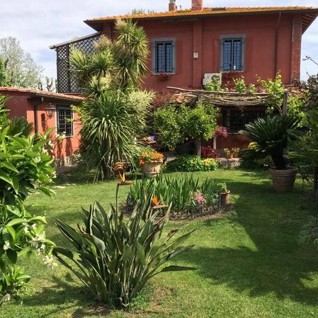 Luxury Garden Fiumicino