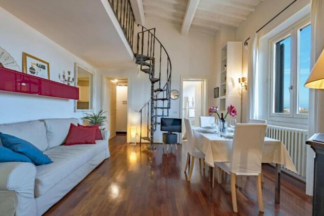 A cozy apartment in Oltrarno - Photo3