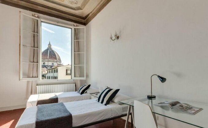 Apartments Florence - Alfani White