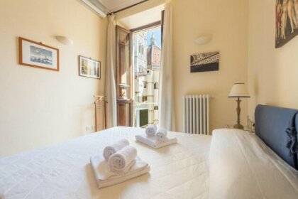 CHARMING 2BED APARTMENT overlooking DUOMO