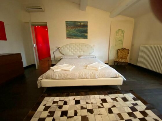 Cozy Rooms In Luxury Mansion In The Park Of Firenze - Photo2