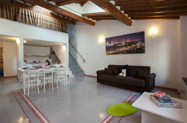 Family Apartments Borgo Albizi - Photo4