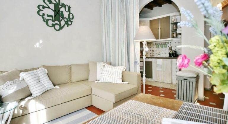 Gina Guest House - Photo5