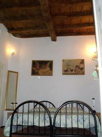 Guest House Sant'Ambrogio - Photo2