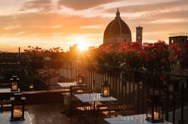 Hotel Cardinal of Florence - Photo2
