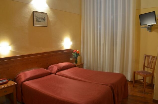 Hotel Giotto Florence - Photo4